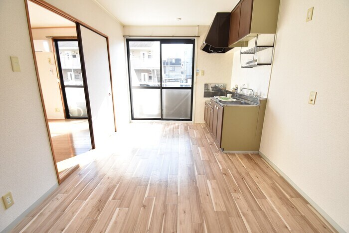 物件内観写真6　(ＤＫ７．５帖)