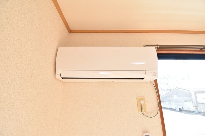 物件内観写真17　(エアコン（洋室）)