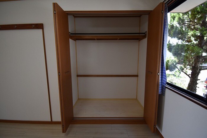 物件内観写真12　(クローゼット)