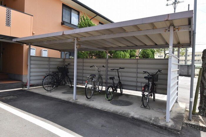 物件内観写真22　(駐輪場)