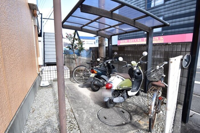 物件内観写真24　(駐輪場)