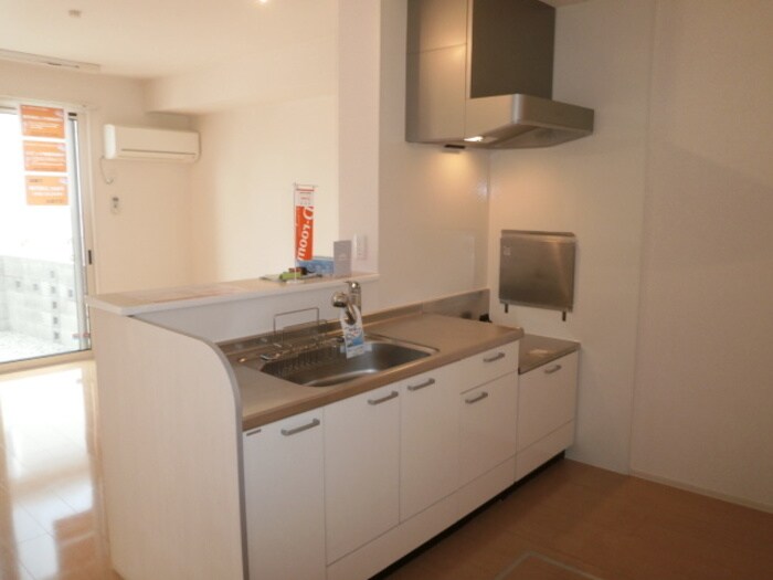 物件内観写真3　(キッチン)