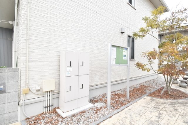 物件内観写真21　(宅配ボックス)