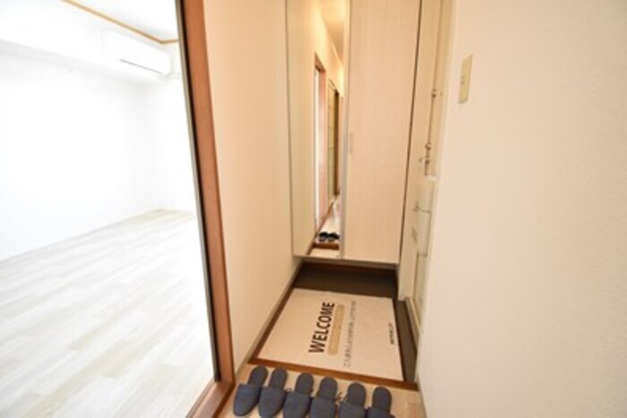 物件内観写真19　(玄関)