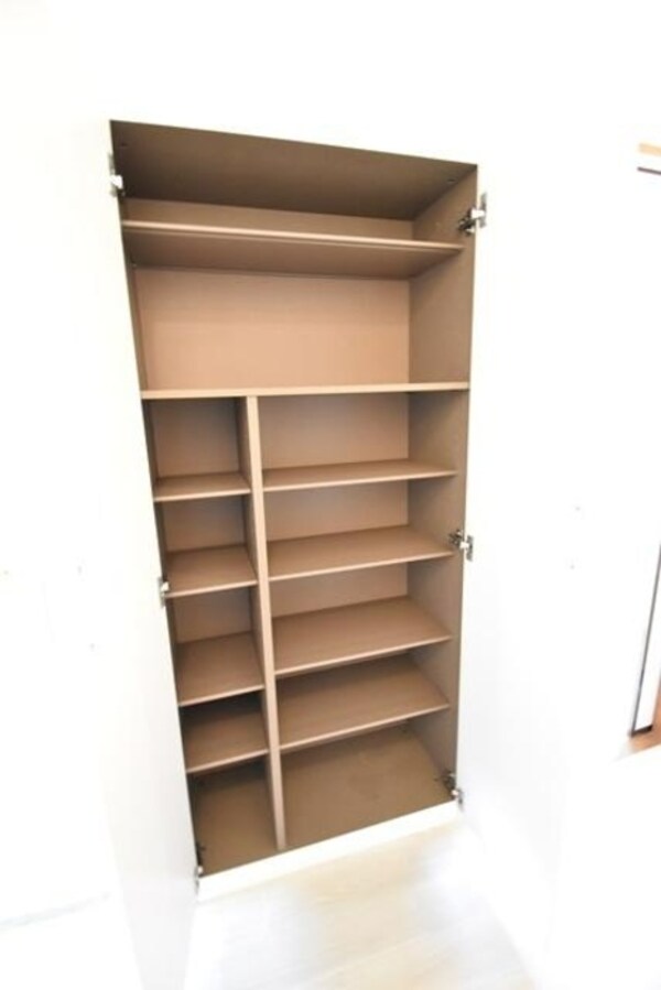 収納(シューズボックス)