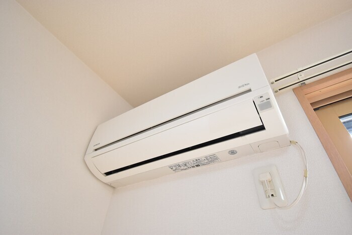 物件内観写真16　(エアコン（LDK）)