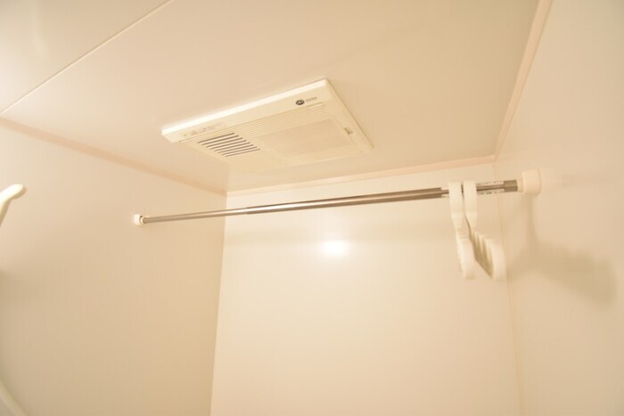 物件内観写真22　(浴室換気乾燥機)