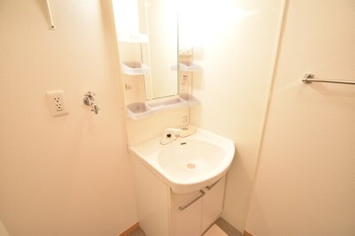 物件内観写真11　(洗髪洗面化粧台)