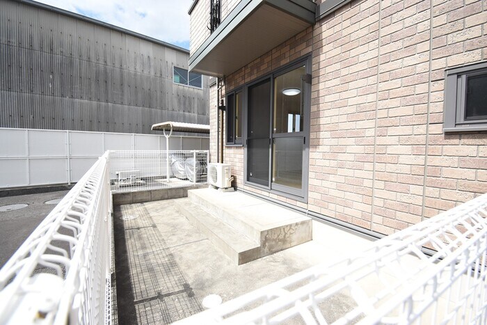 物件内観写真14　(専用庭)