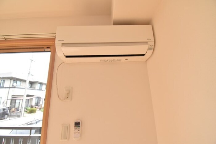 物件内観写真28　(備付エアコン（ＬＤＫ）)