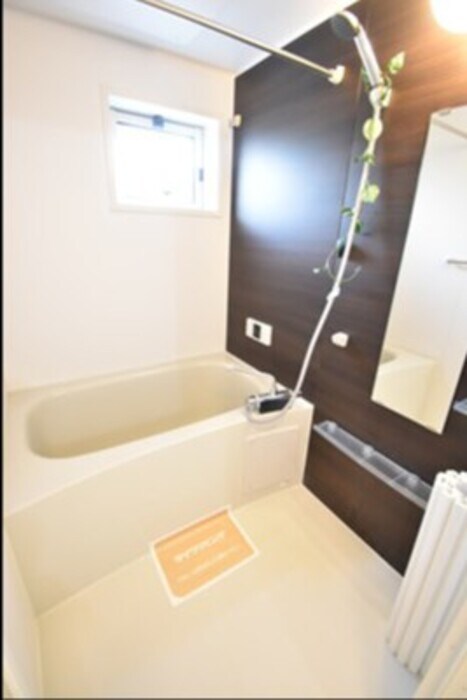 物件内観写真5　(浴室)