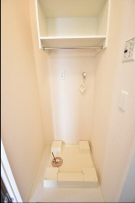 物件内観写真27　(室内洗濯機置場)