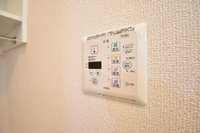 物件内観写真29　(浴室換気乾燥機)