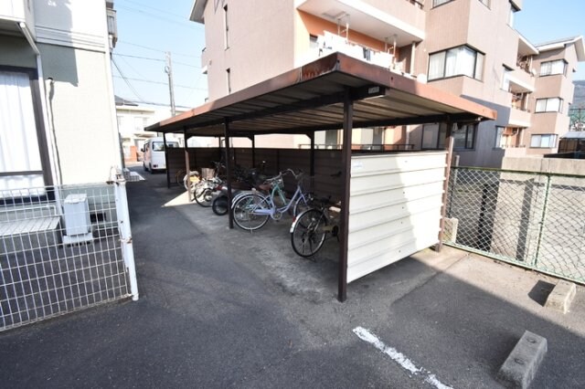 物件内観写真28　(駐輪場)