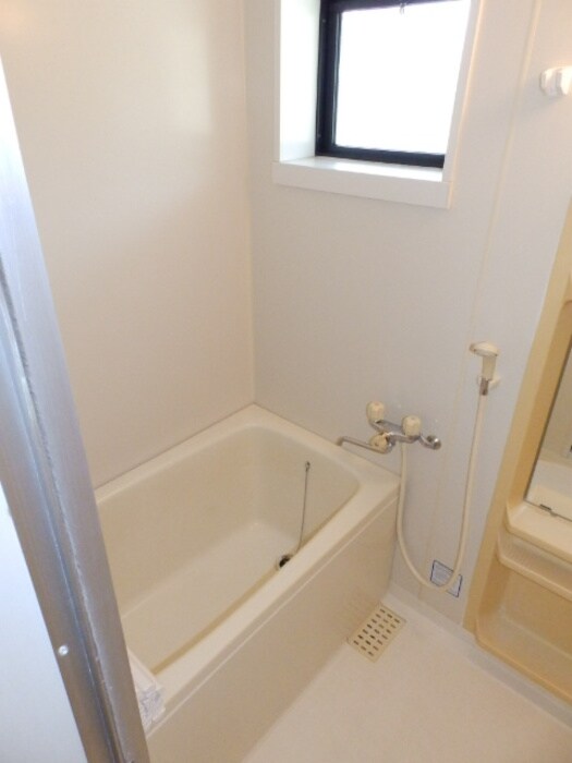 物件内観写真5　(浴室)