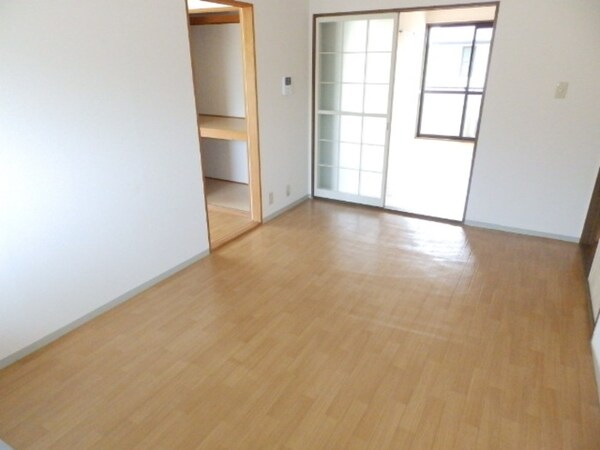 居室(ＤＫ7.5帖)