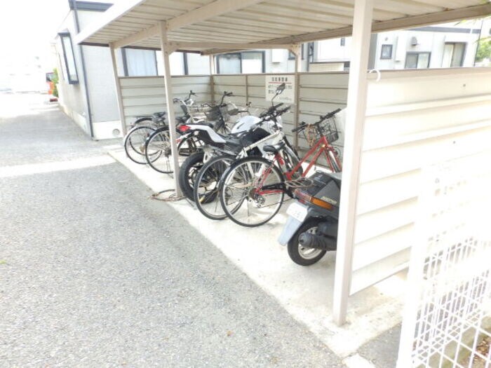 物件内観写真21　(駐輪場)