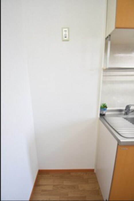 物件内観写真25　(冷蔵庫置き場)