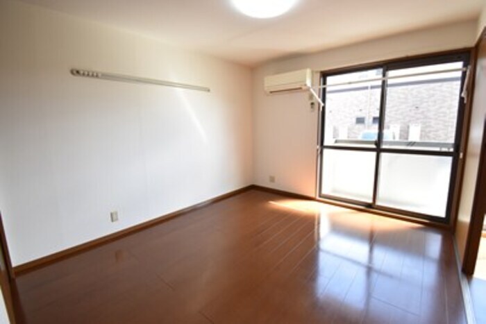 物件内観写真7　(南洋室７帖)