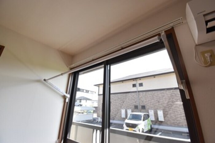 物件内観写真28　(室内物干し（ＤＫ）)