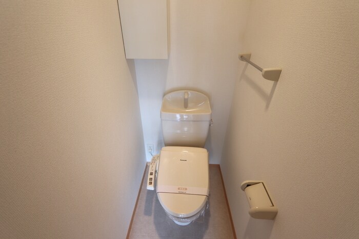 物件内観写真6　(トイレ)