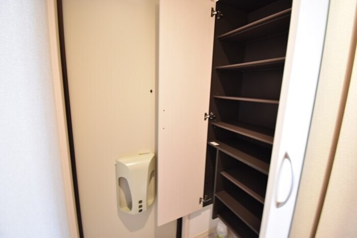 物件内観写真15　(シューズボックス（トールタイプ）)