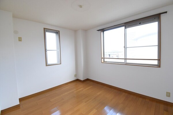 洋室(洋室６帖)