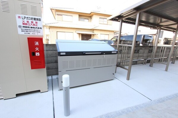 ゴミ置場