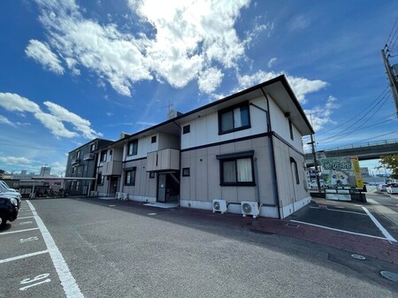 グレイス前田 南棟外観写真