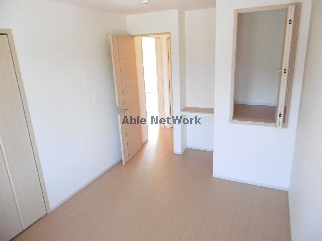 物件内観写真14　(洋室6.1帖)