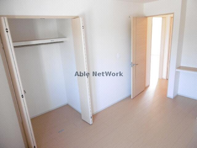 物件内観写真15　(洋室6.1帖)