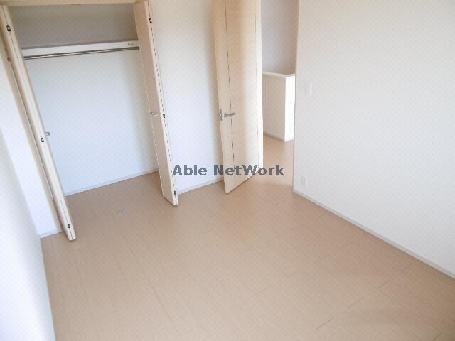 物件内観写真16　(洋室６帖)