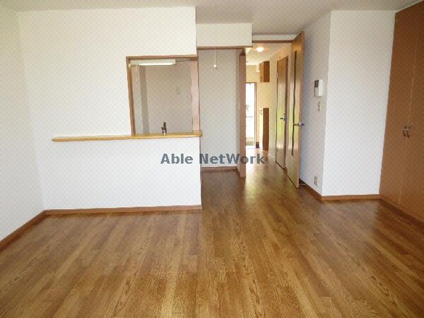 リビングダイニング