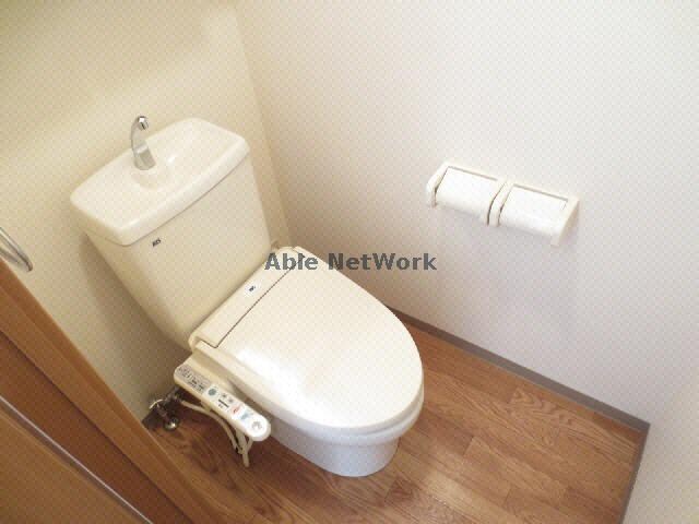 物件内観写真13　(トイレ)