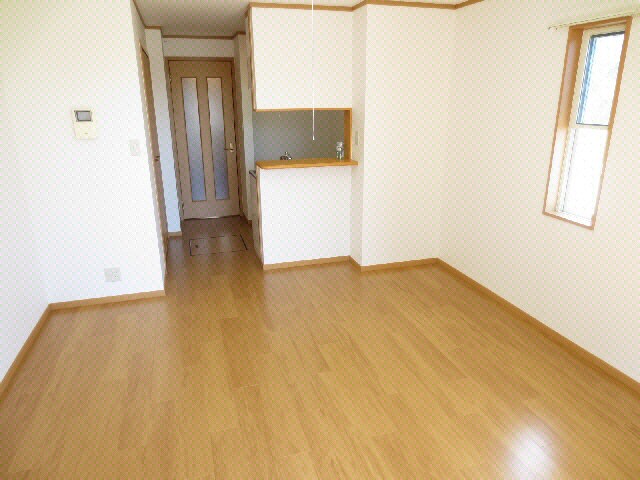 物件内観写真4　(洋室)