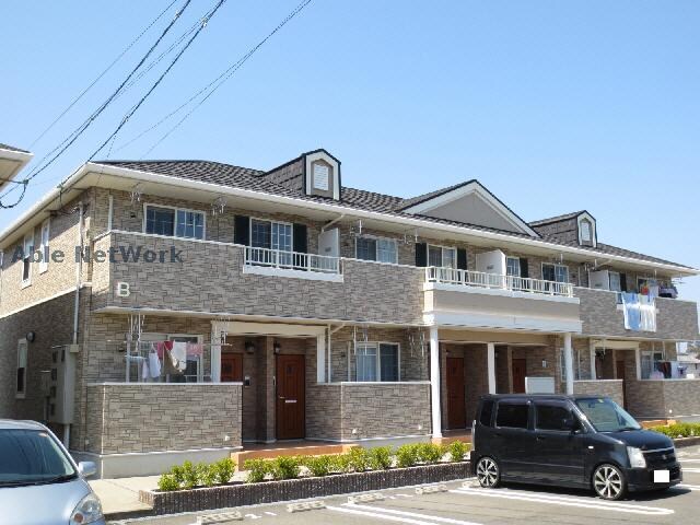 物件外観写真1　(Ｂ棟)