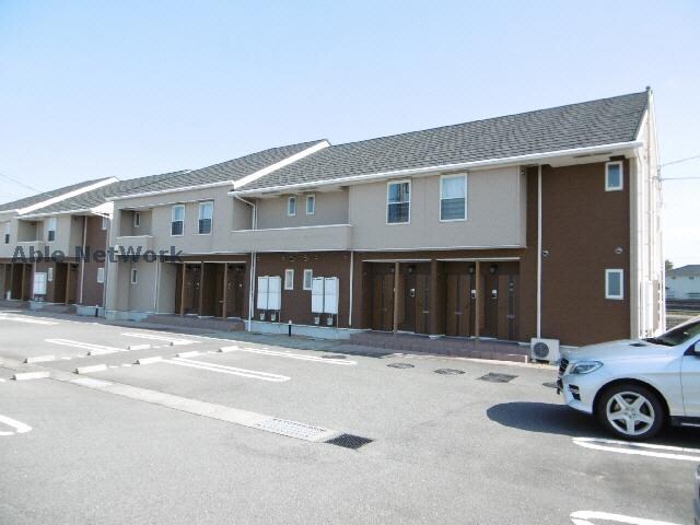 物件外観写真2　(Ⅱ棟)