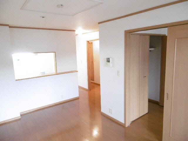 物件内観写真4　(ＬＤＫ)