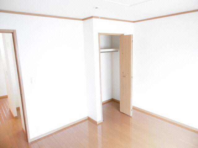 物件内観写真9　(洋室)