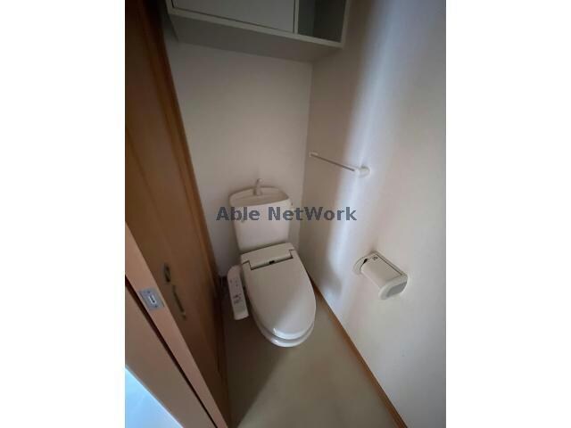 物件内観写真10　(ウォシュレット付き)