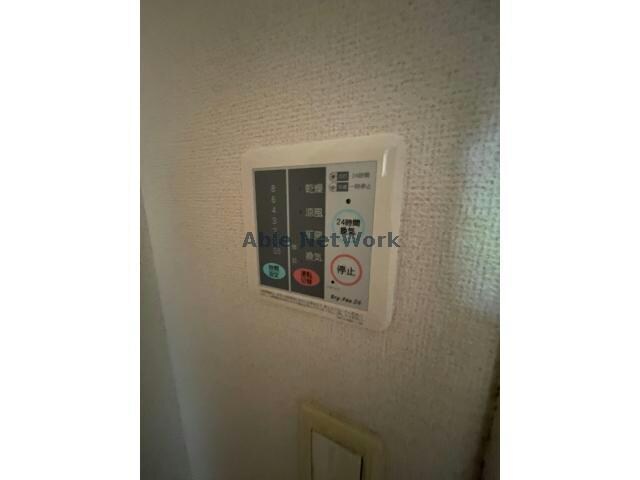 物件内観写真12　(浴室乾燥付き)