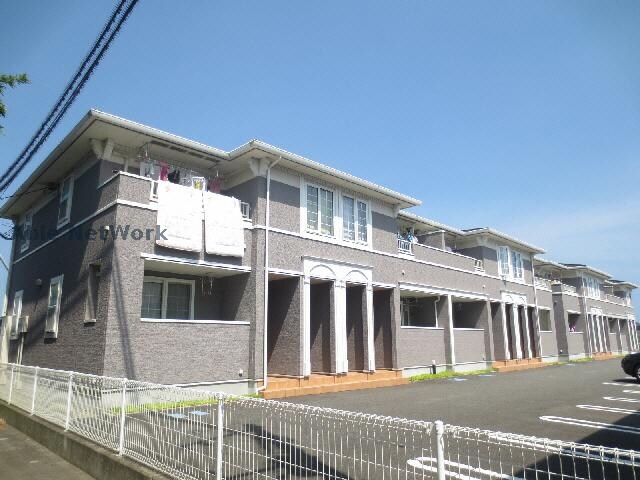 物件外観写真1　(Ｂ棟)