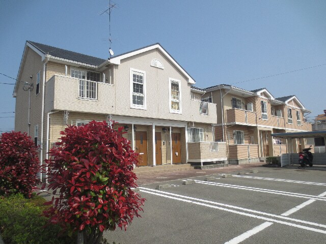 物件外観写真1　(Ａ棟)