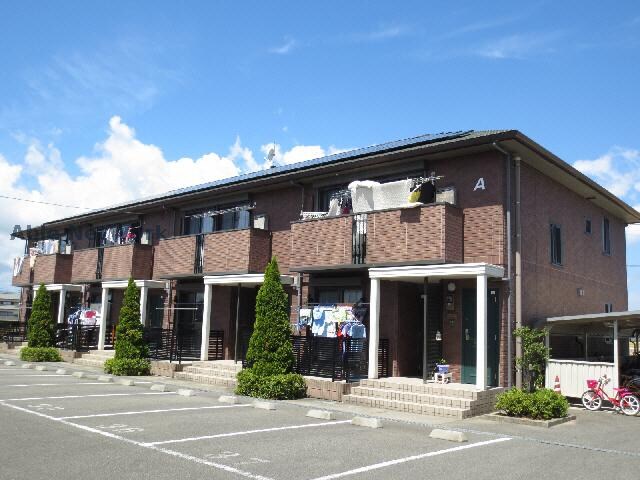 物件外観写真1　(Ａ棟)