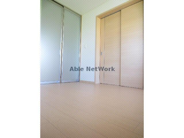 物件内観写真15　(洋室)