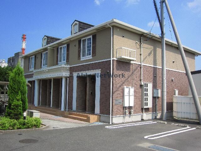 物件外観写真2　(Ｂ棟)