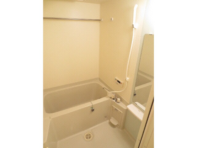 物件内観写真8　(浴室)