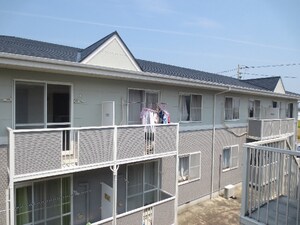 ハレクラニⅠ・Ⅱ外観写真