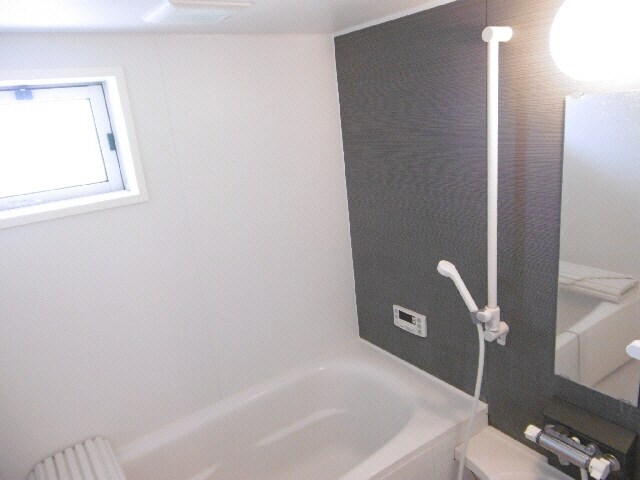 物件内観写真6　(浴室)