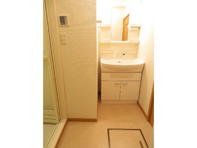 物件内観写真9　(※類似部屋)